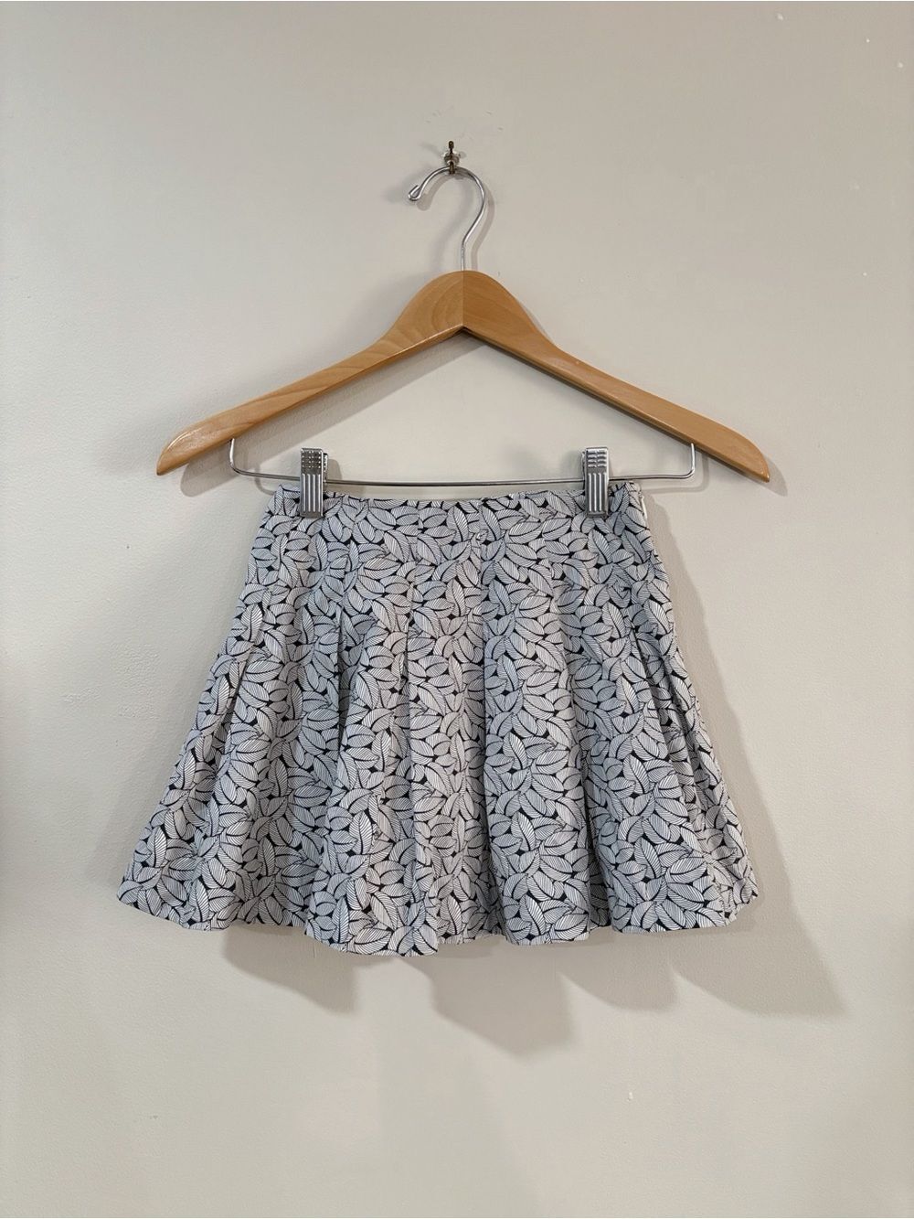 NWT Jacadi Paris Girls 6Y White Navy Leaf Cotton Pleated Skirt Preppy Chic